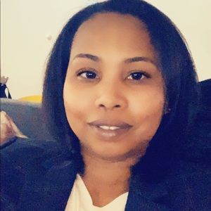 Meet your Posher, Tia